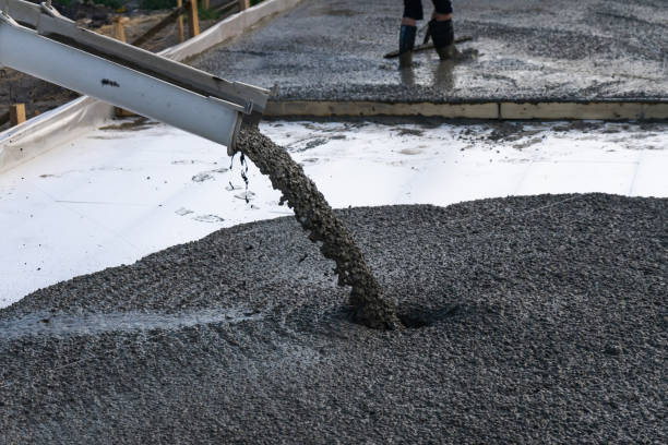 Best Concrete Pool Decks in Stamford, CT